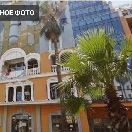 Apartament On Rustaveli Batumi Exterior photo