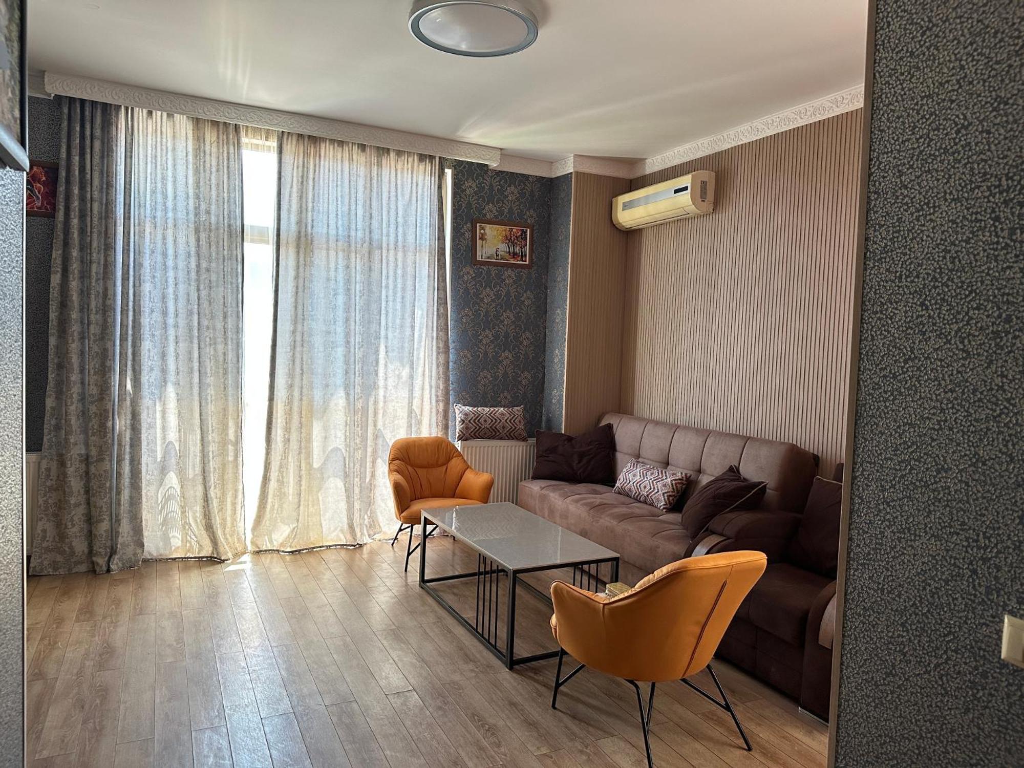 Apartament On Rustaveli Batumi Exterior photo